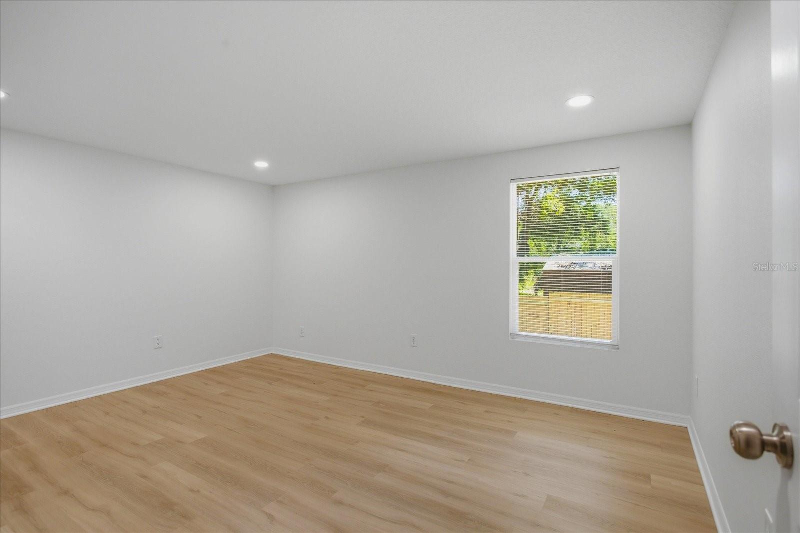 816 Woodland Ave Property Photo 15