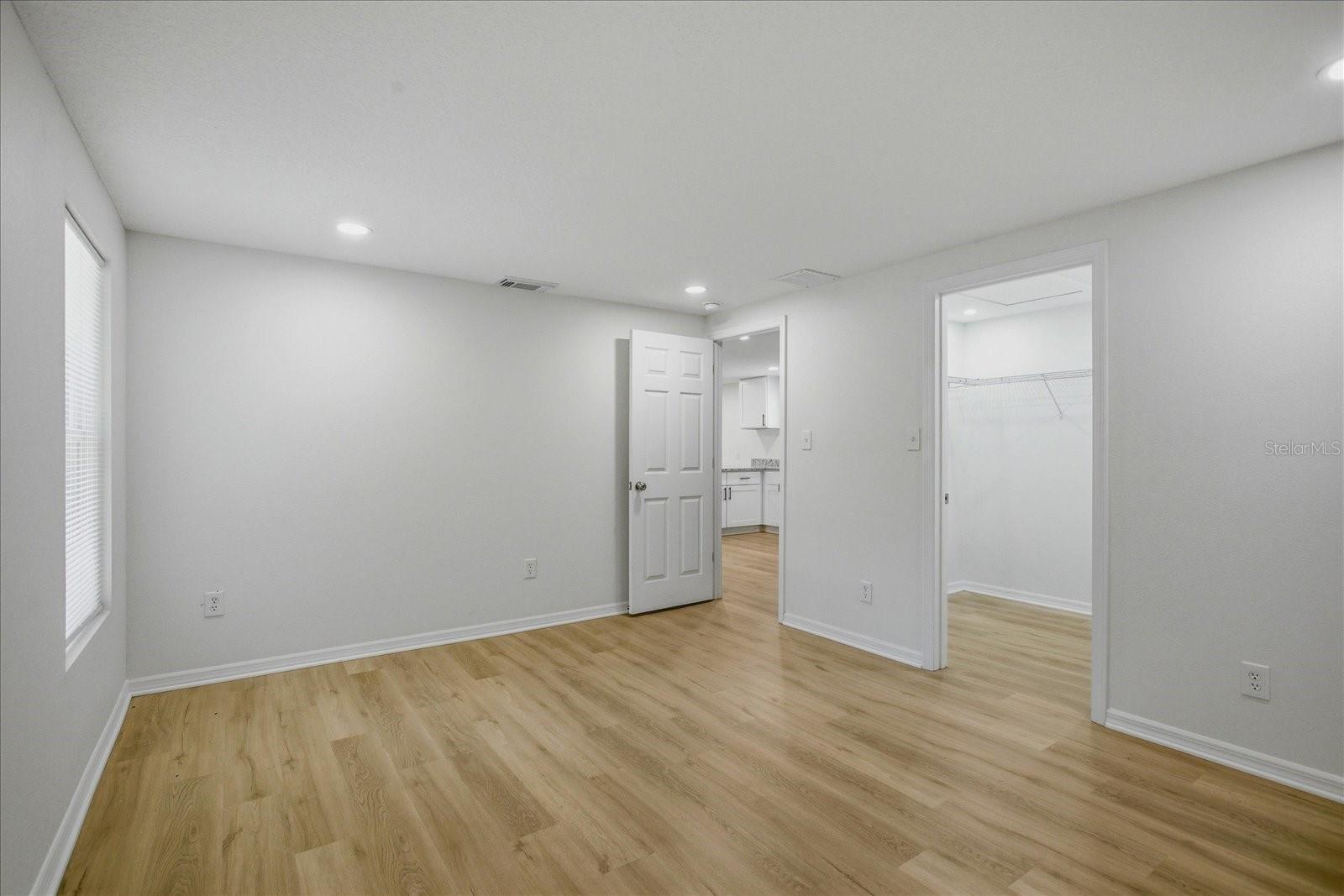 816 Woodland Ave Property Photo 16