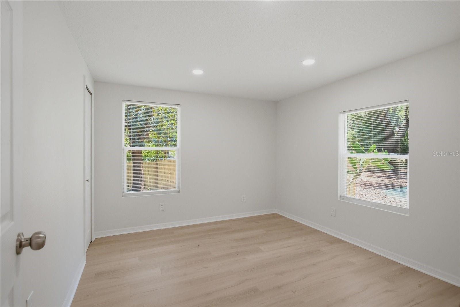 816 Woodland Ave Property Photo 21