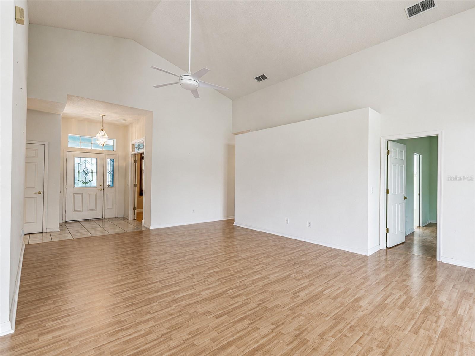 4215 Greenwich Ct Property Photo 11