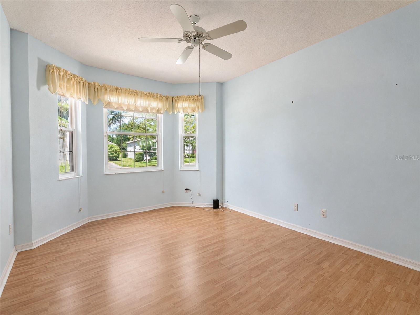 4215 Greenwich Ct Property Photo 30