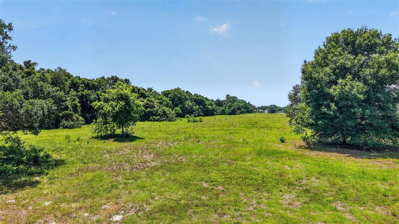 7755 Cr 714 Property Photo 4