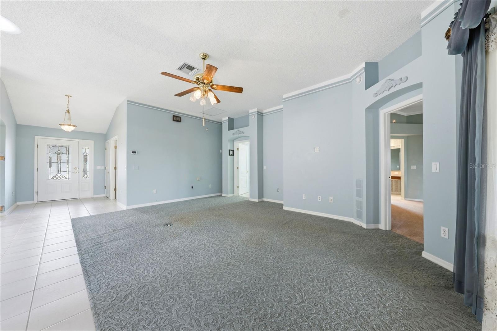 1344 Augustine Dr Property Photo 11