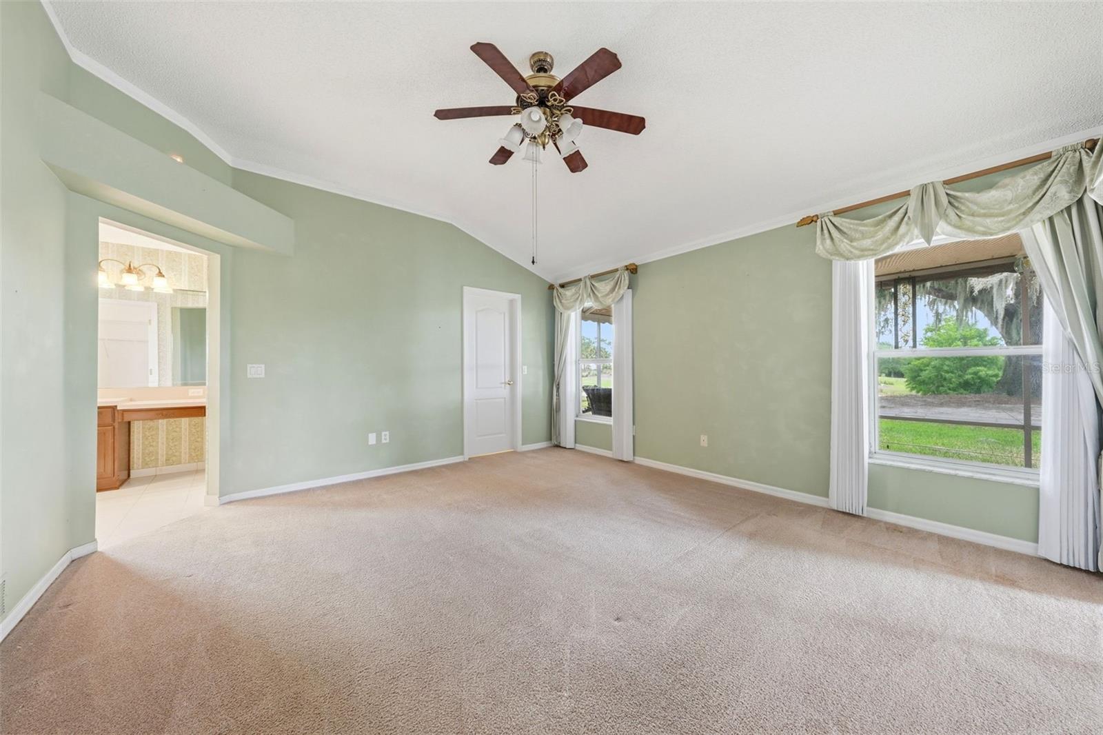 1344 Augustine Dr Property Photo 19