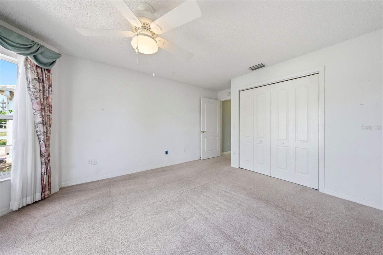 1344 Augustine Dr Property Photo 27