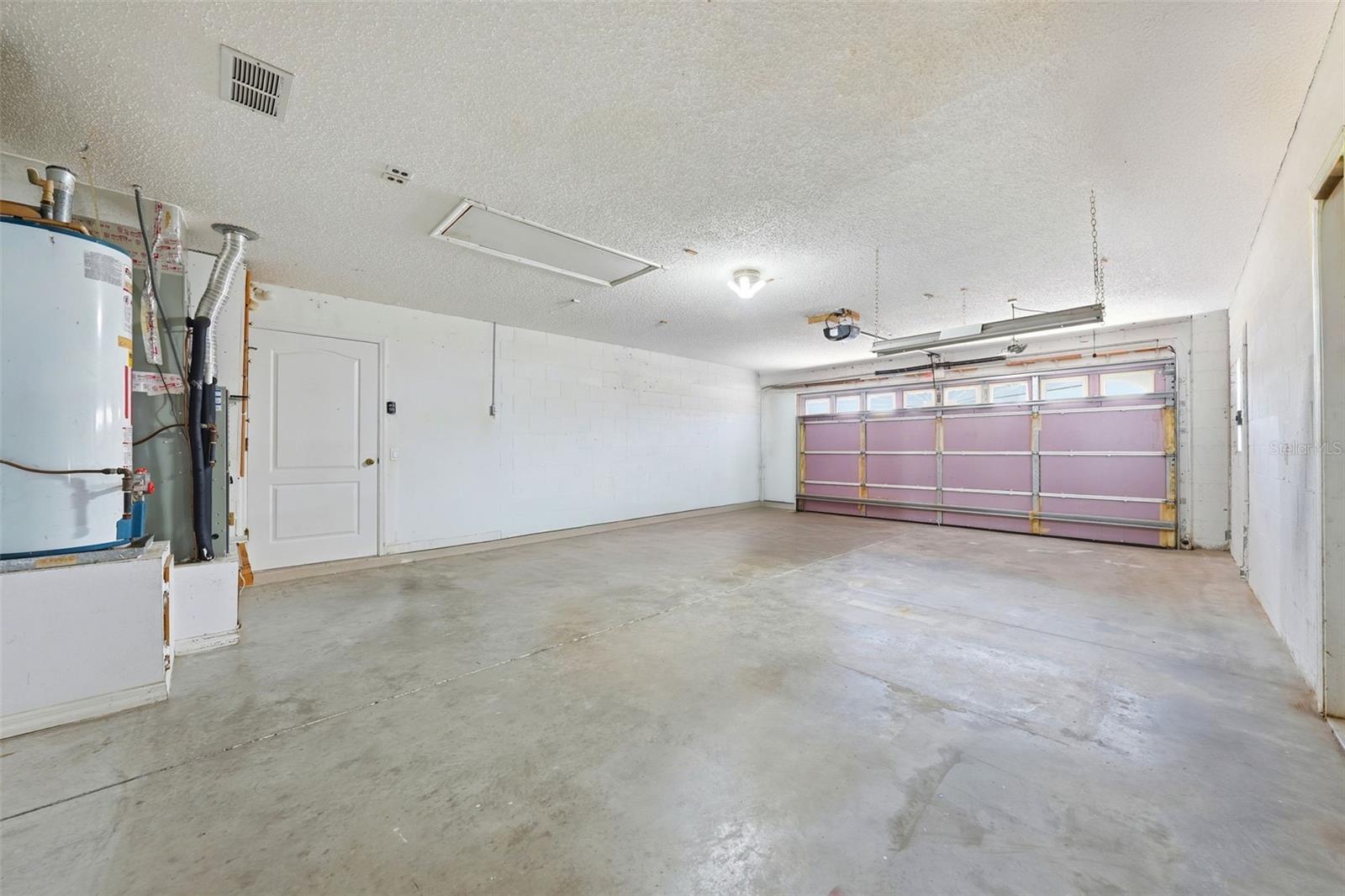 1344 Augustine Dr Property Photo 35