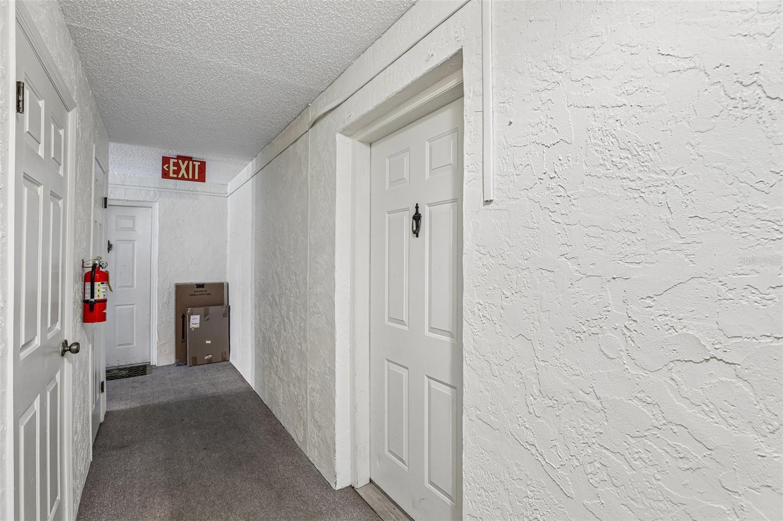 100 E Oak Terrace Dr #d2 Property Photo 28