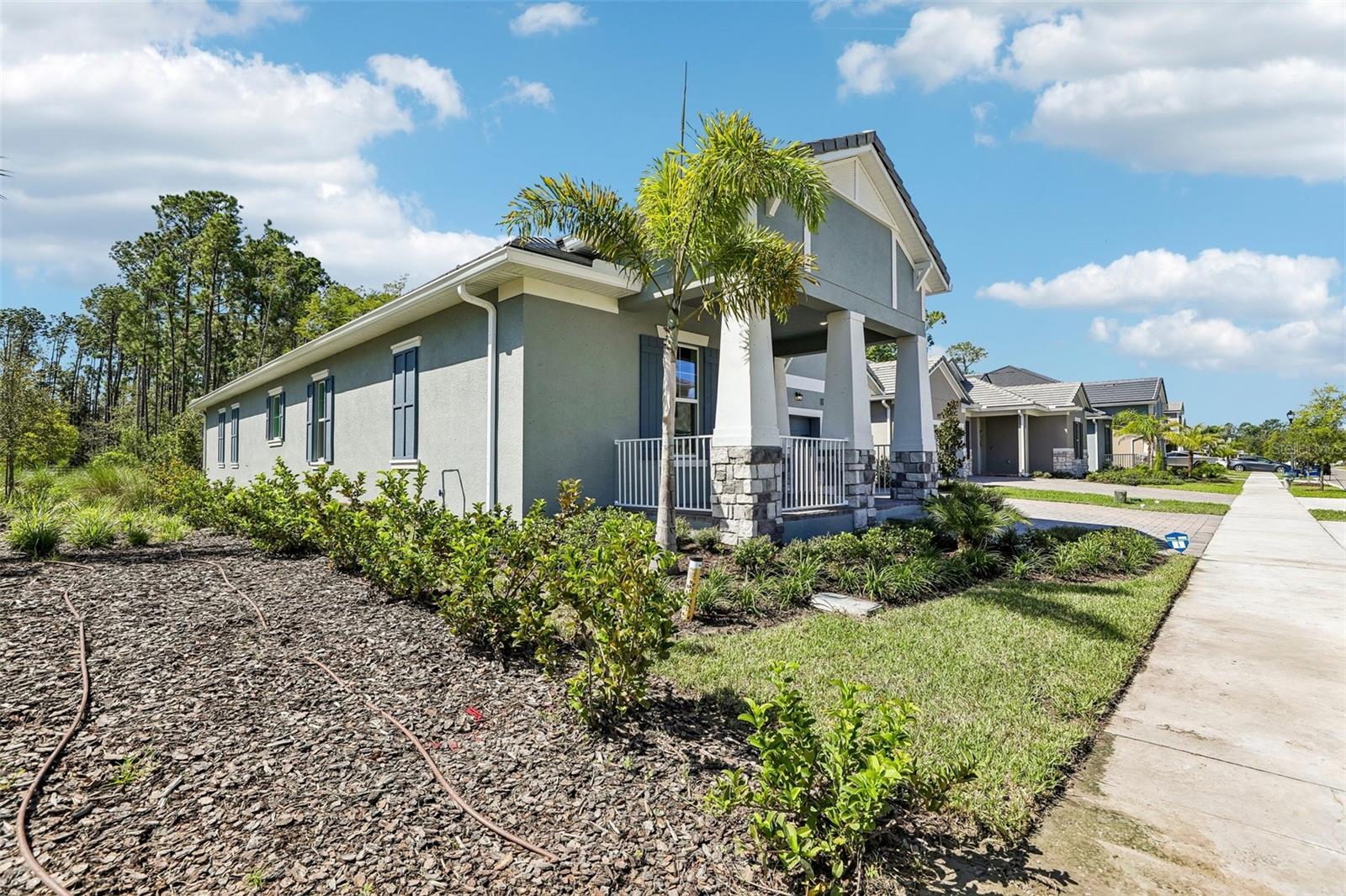 14341 Crest Palm Ave Property Photo 4