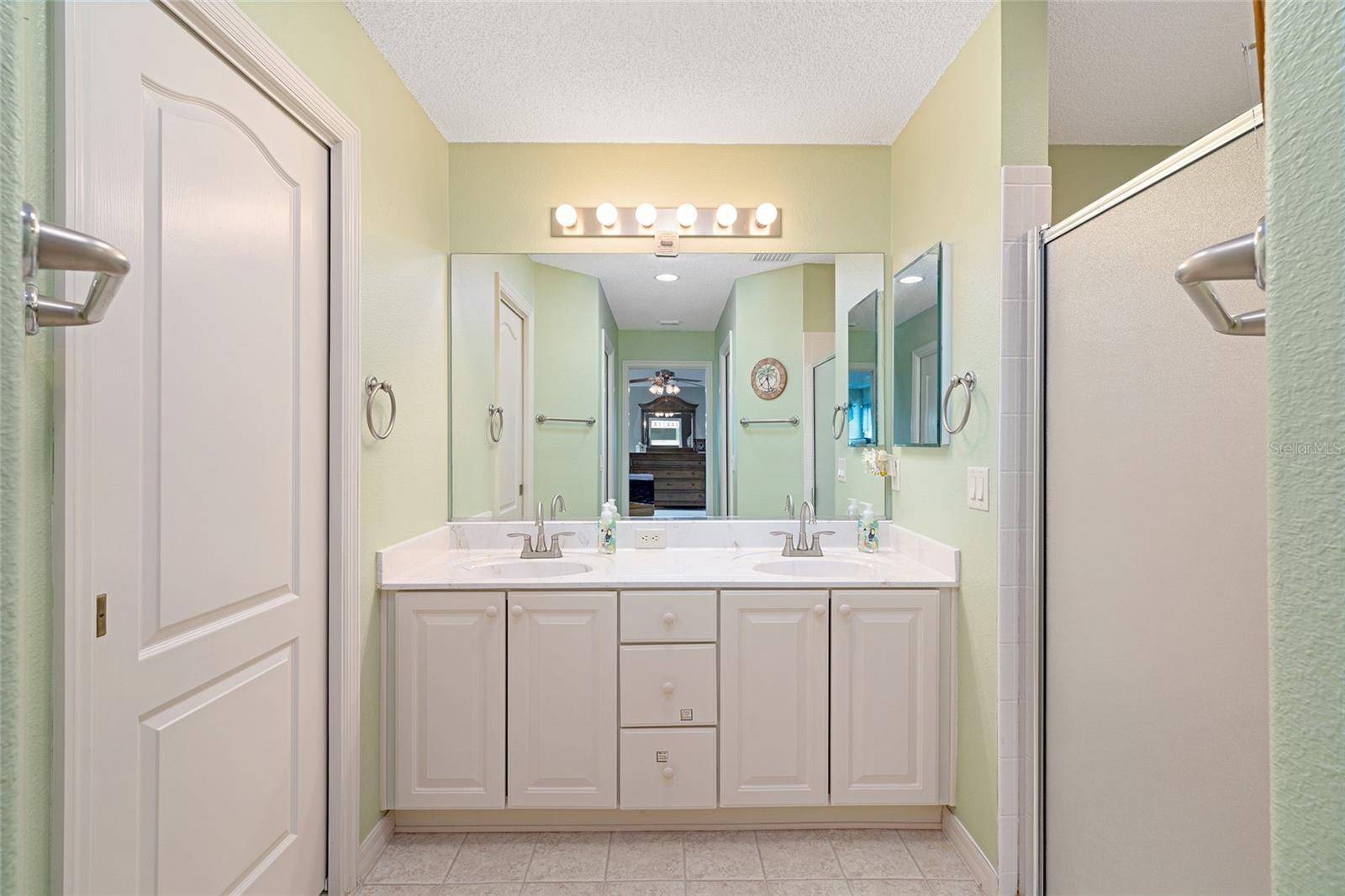 1529 Straton Way Property Photo 20