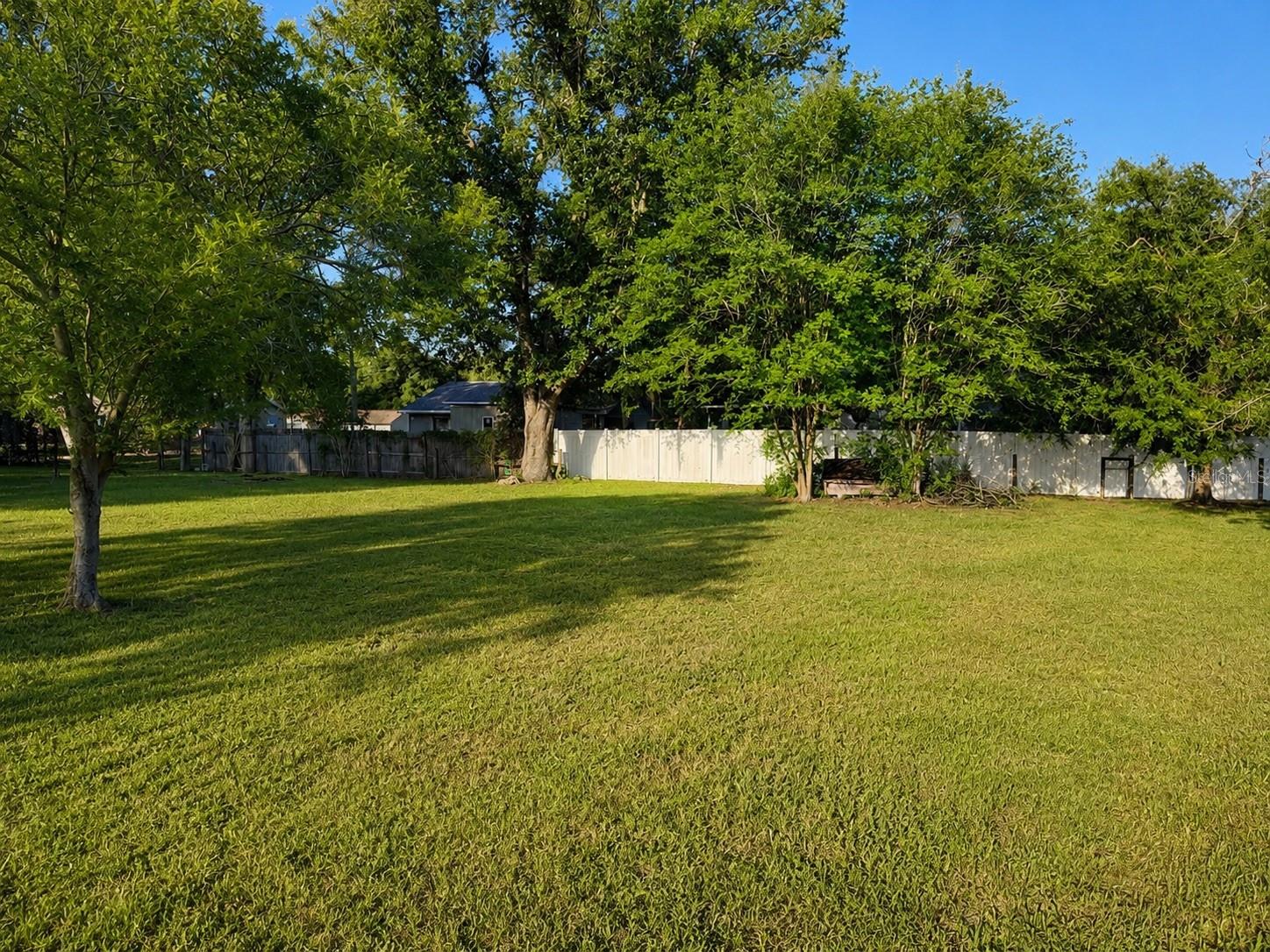 Sw 3rd Ct Property Photo 5