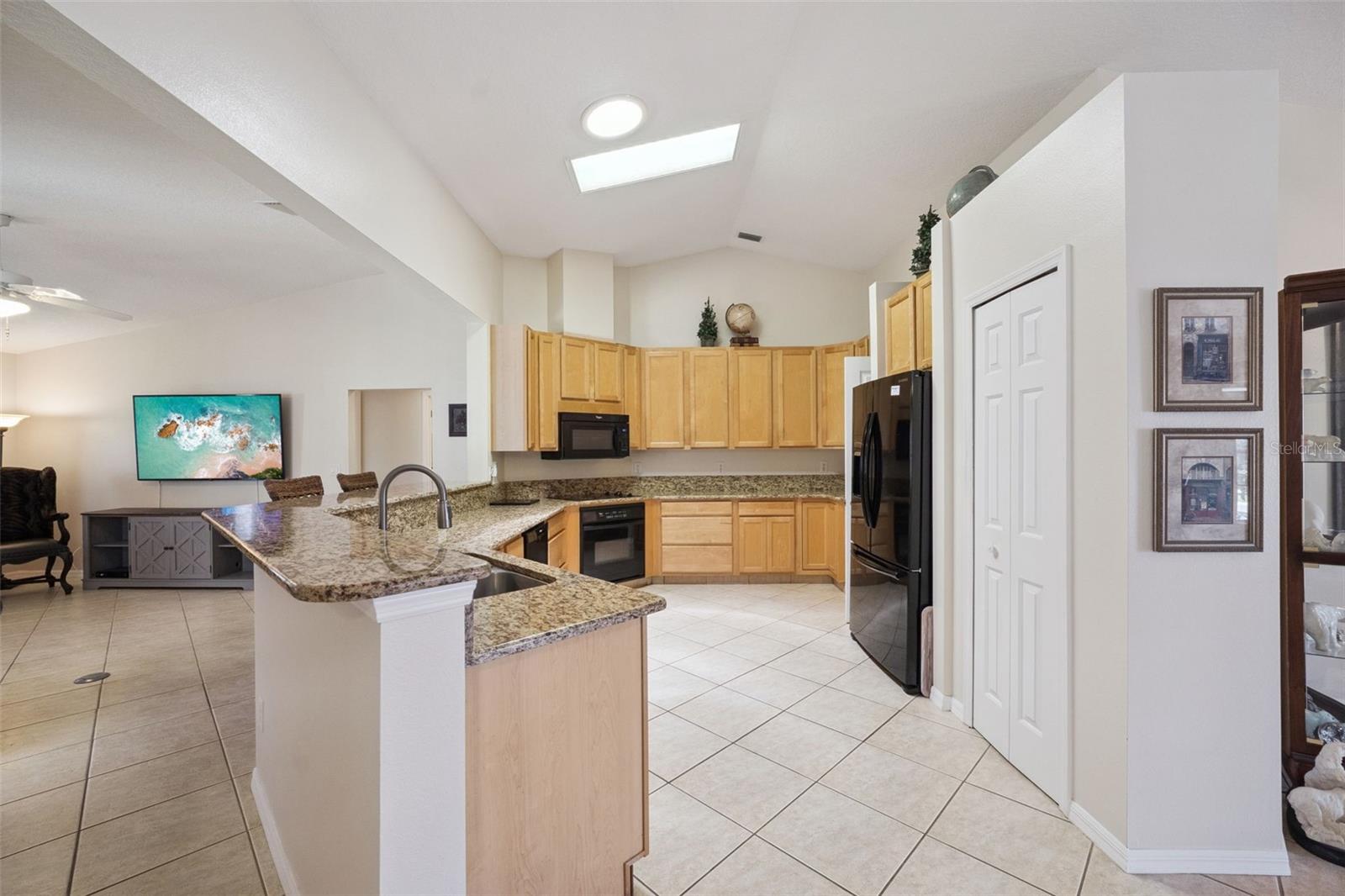 21101 Braveheart Dr Property Photo 8