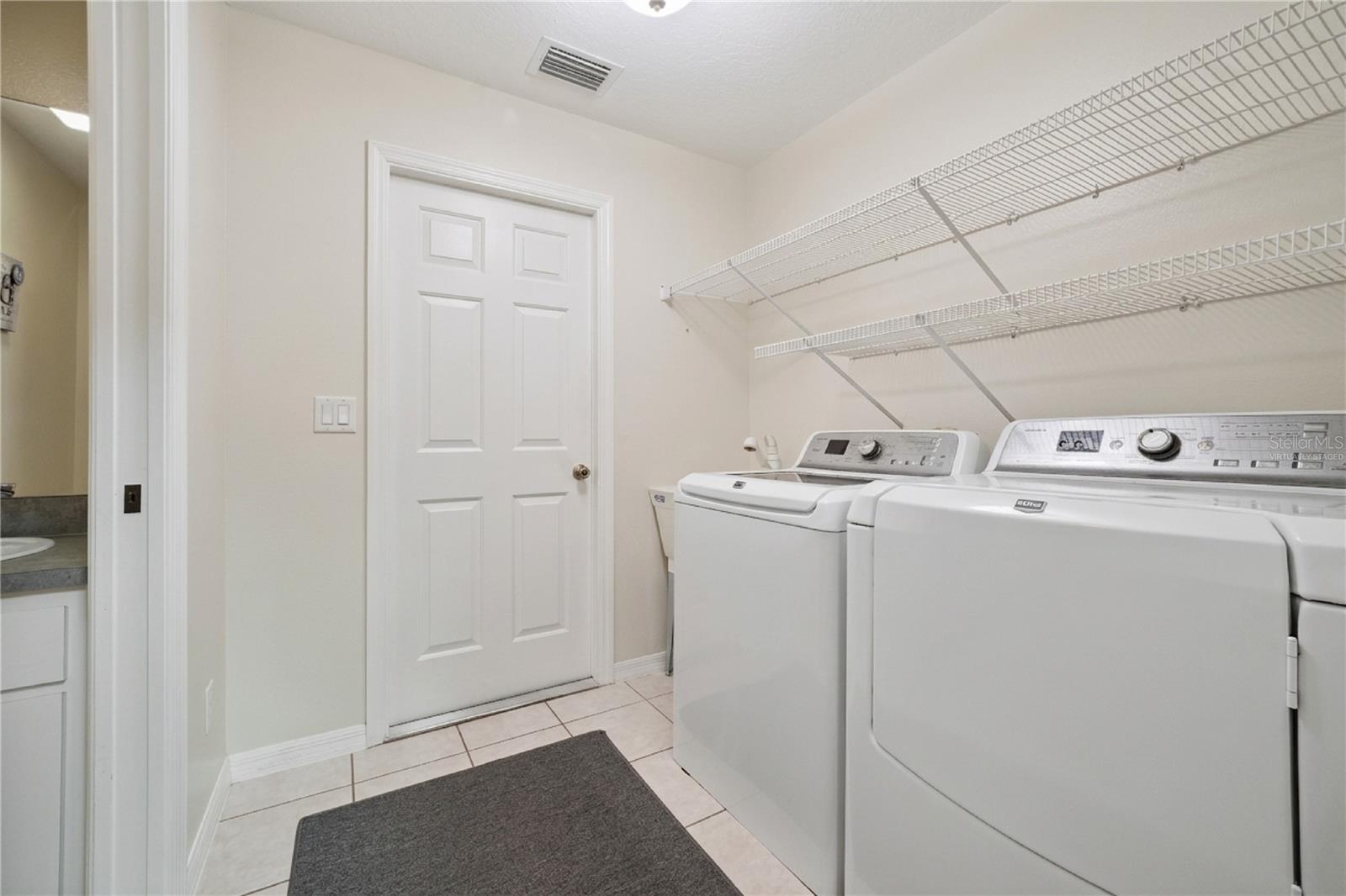 21101 Braveheart Dr Property Photo 21