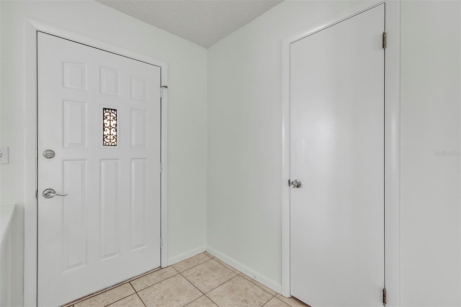 606 Third Ave Property Photo 11