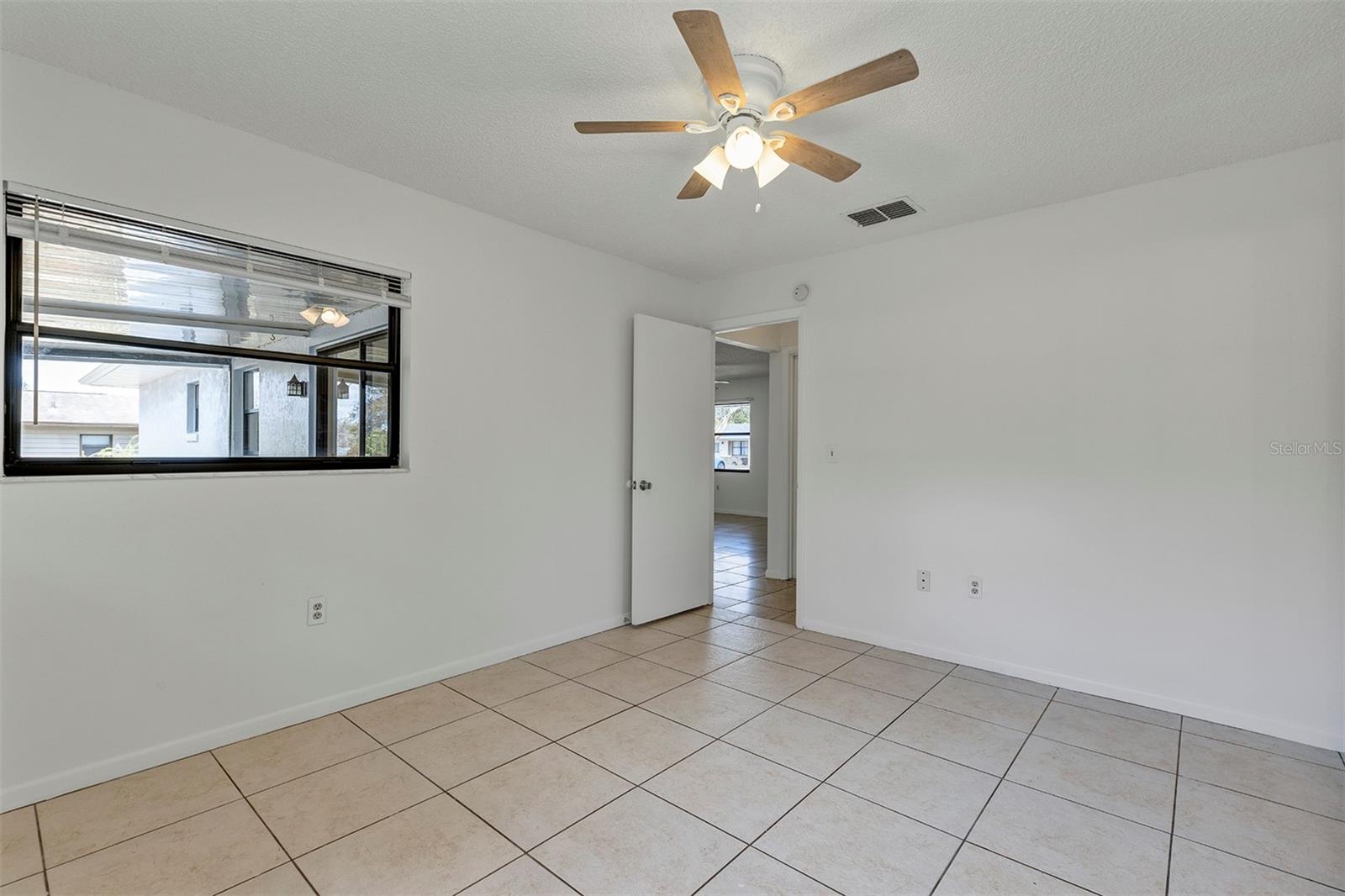 606 Third Ave Property Photo 31