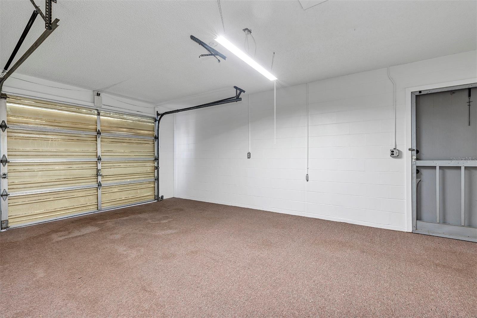 606 Third Ave Property Photo 35