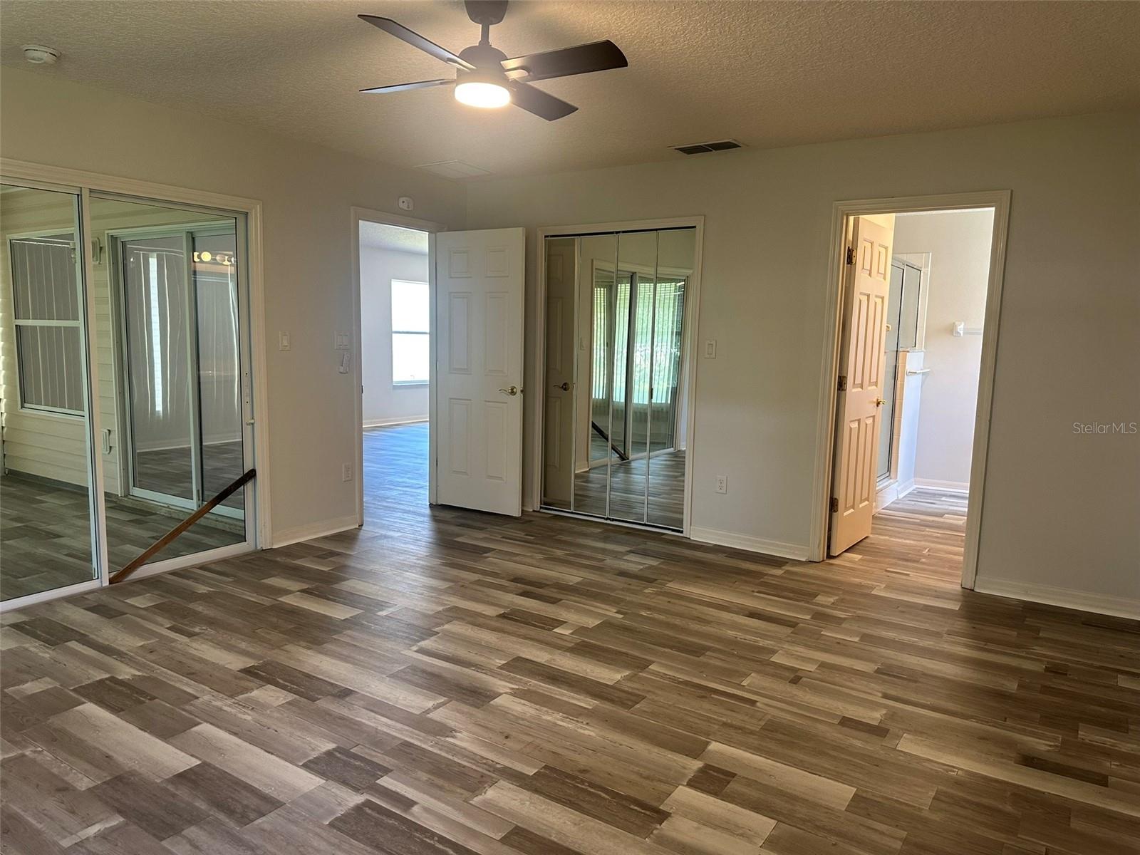 25335 Cranes Roost Cir Property Photo 11