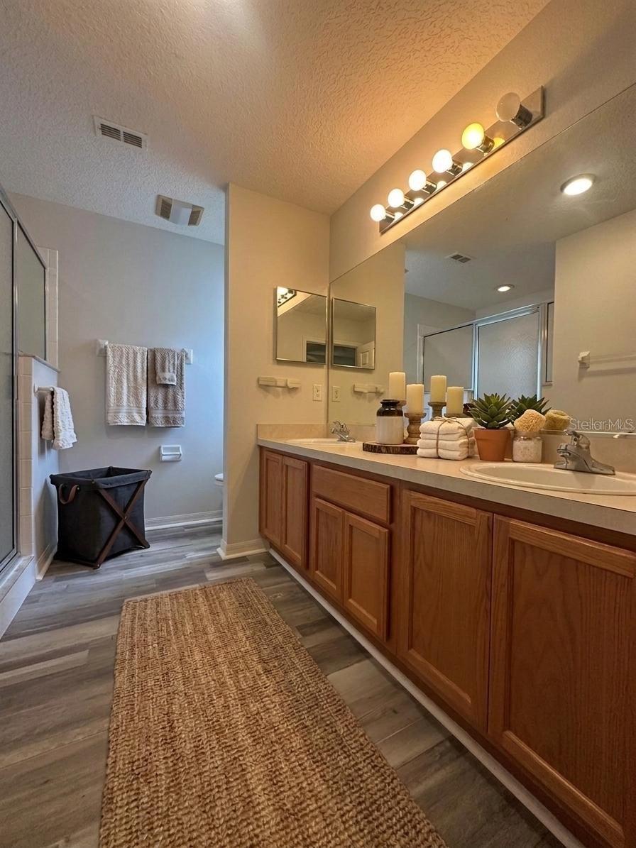 25335 Cranes Roost Cir Property Photo 12