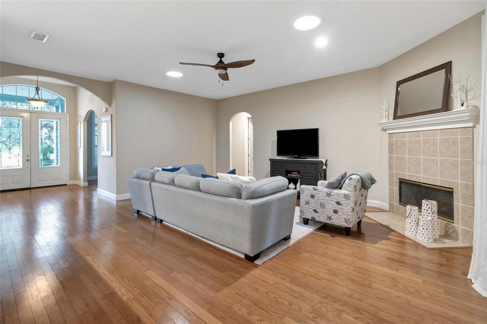 10838 Priebe Rd Property Photo 15
