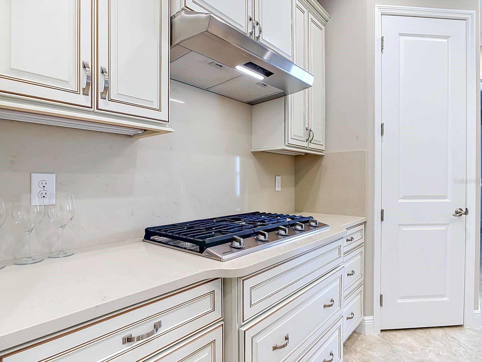 8461 Bridgeport Bay Cir Property Photo 10