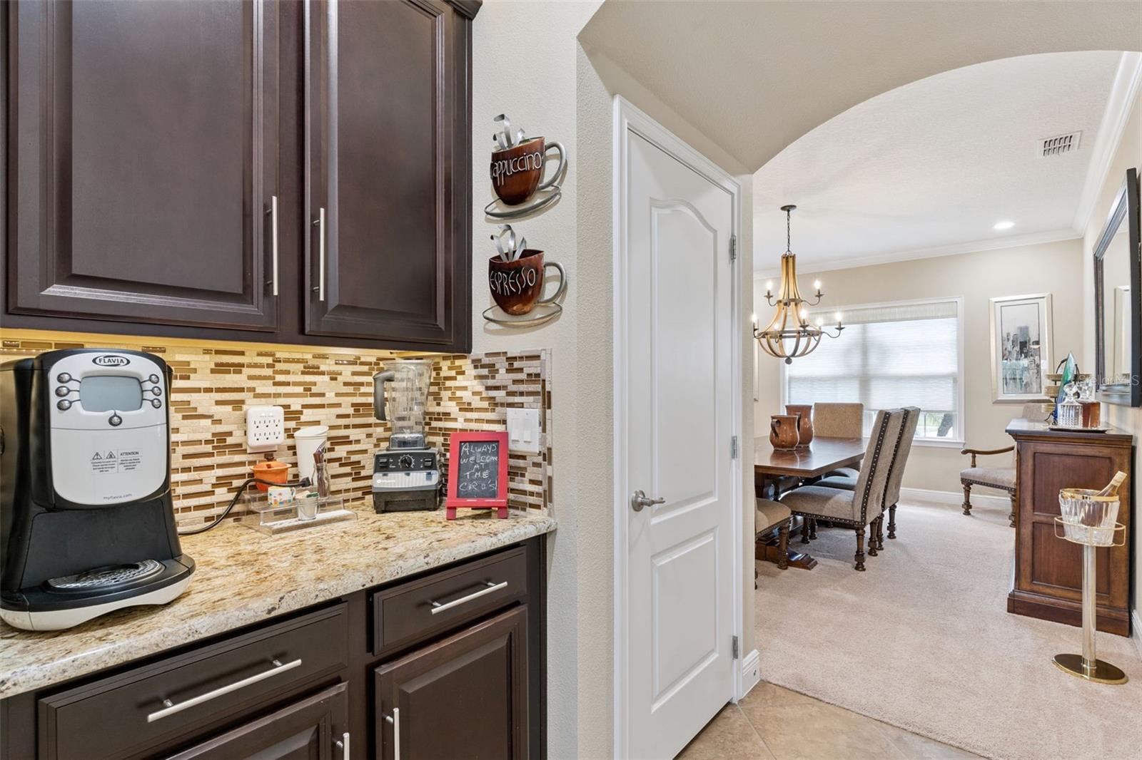 540 Bellflower Way Property Photo 17