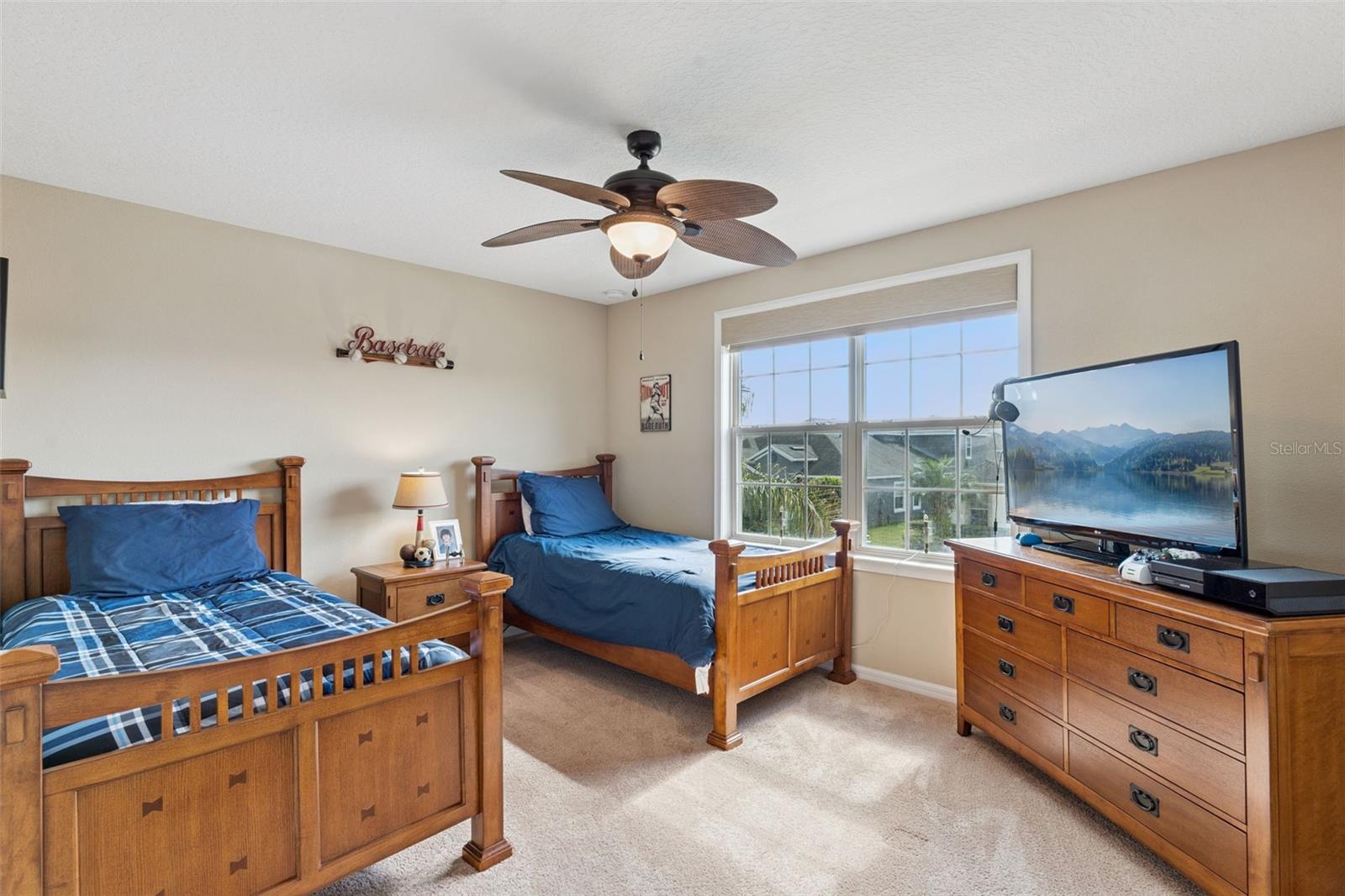 540 Bellflower Way Property Photo 39