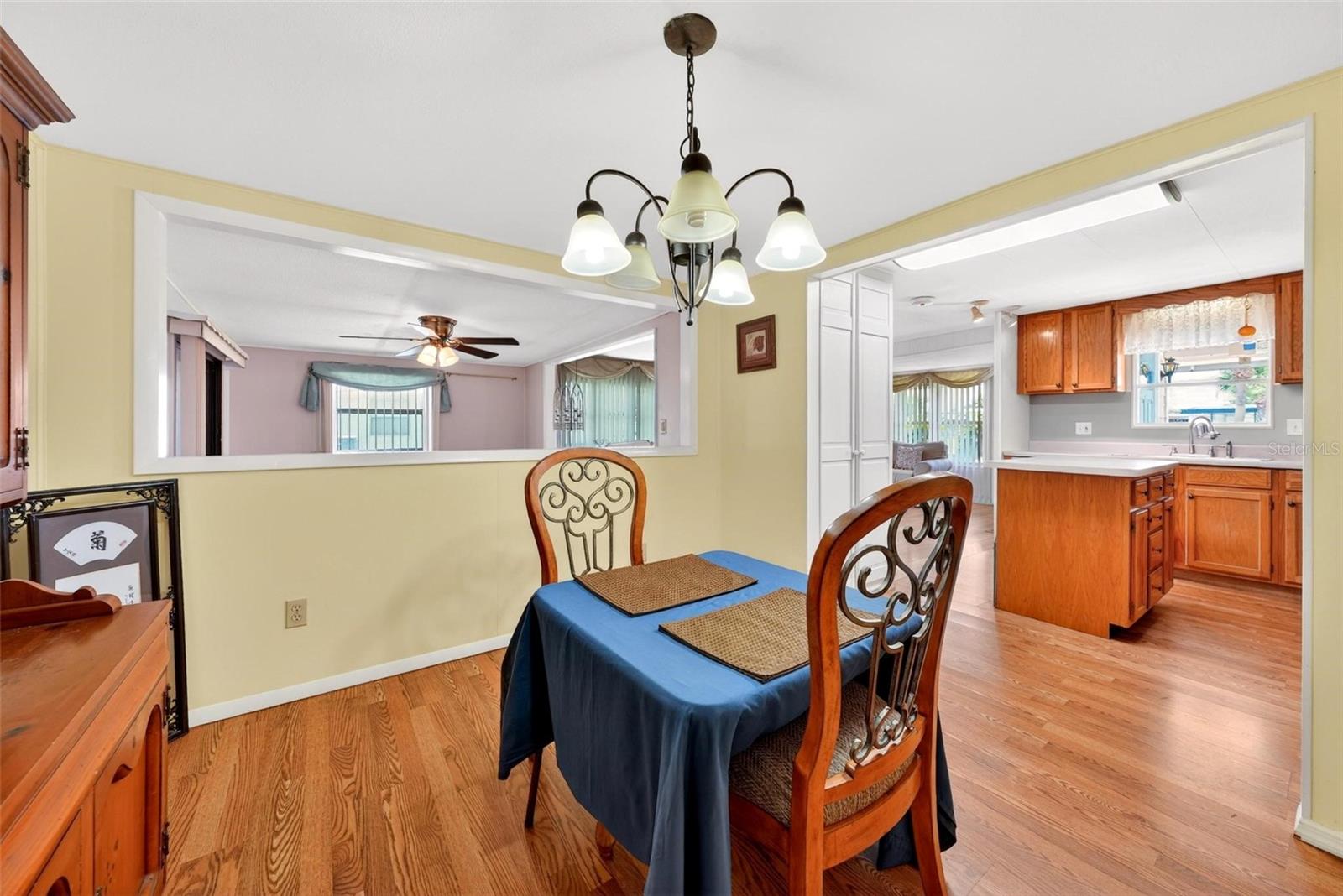 31643 Howard St Property Photo 11