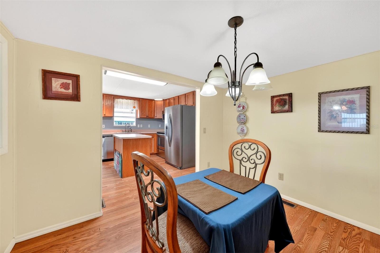 31643 Howard St Property Photo 12