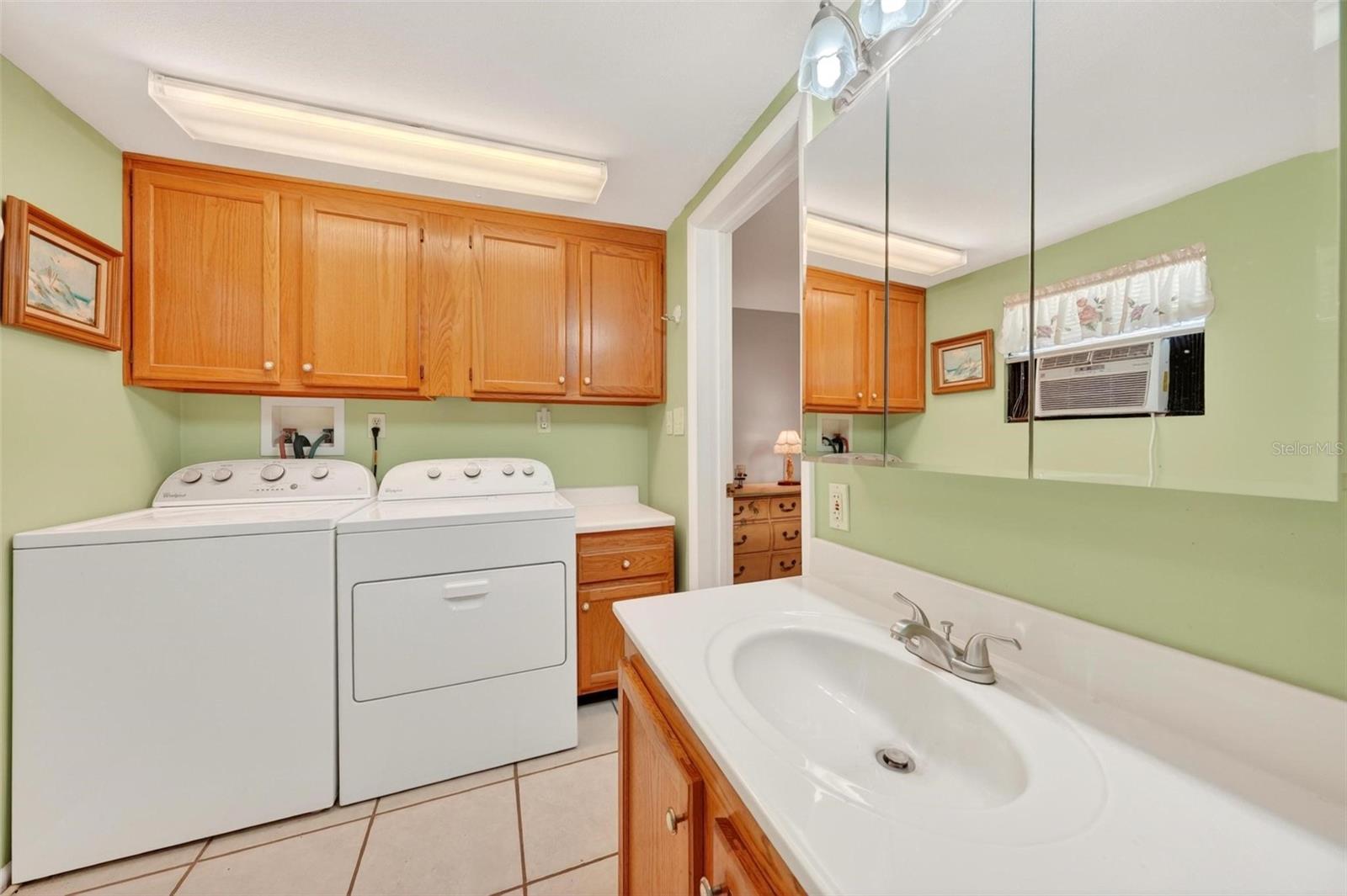31643 Howard St Property Photo 24