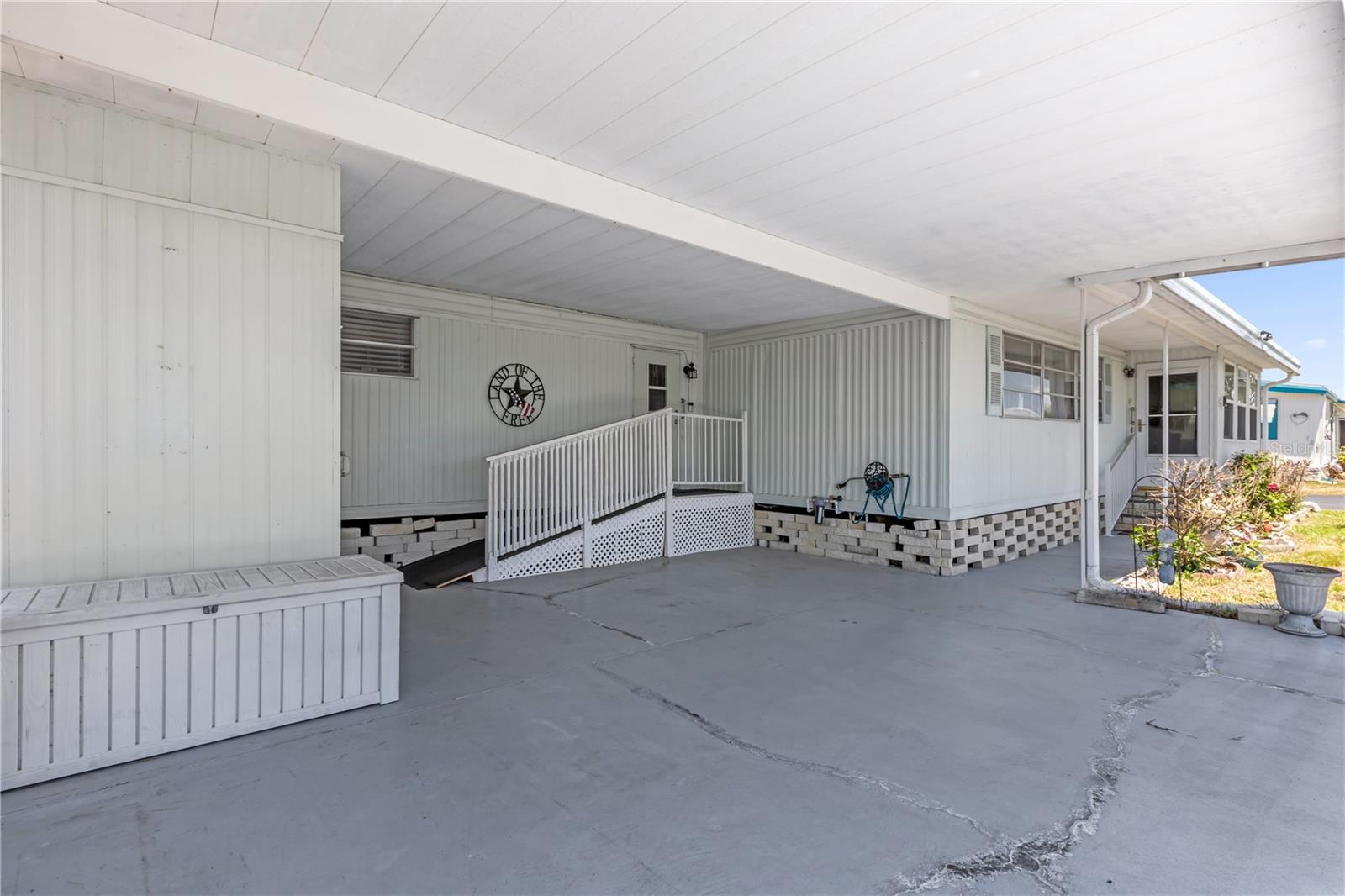 113 Tropical Ln Property Photo 26