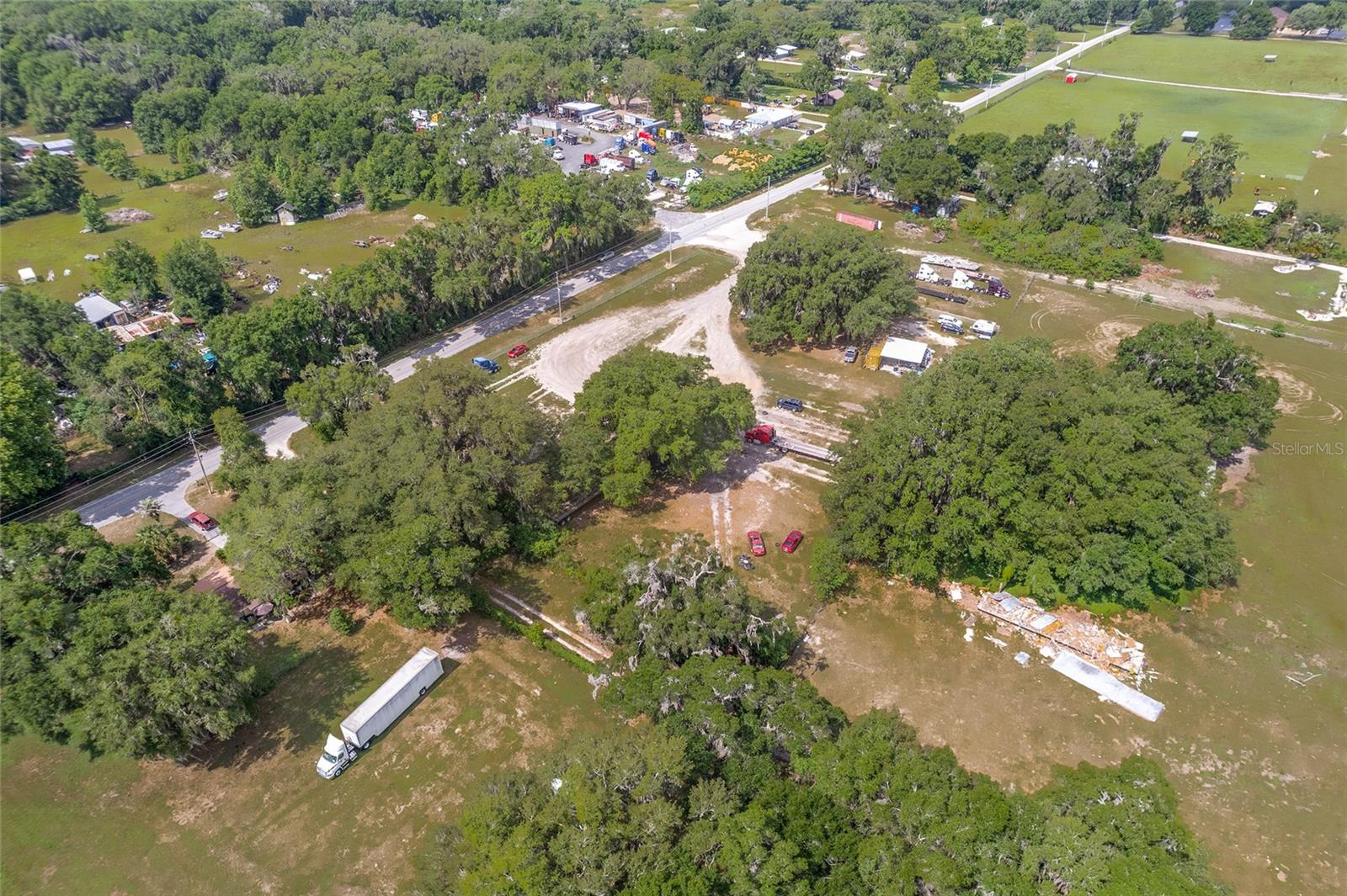 1751 E Highway 329 Property Photo 2