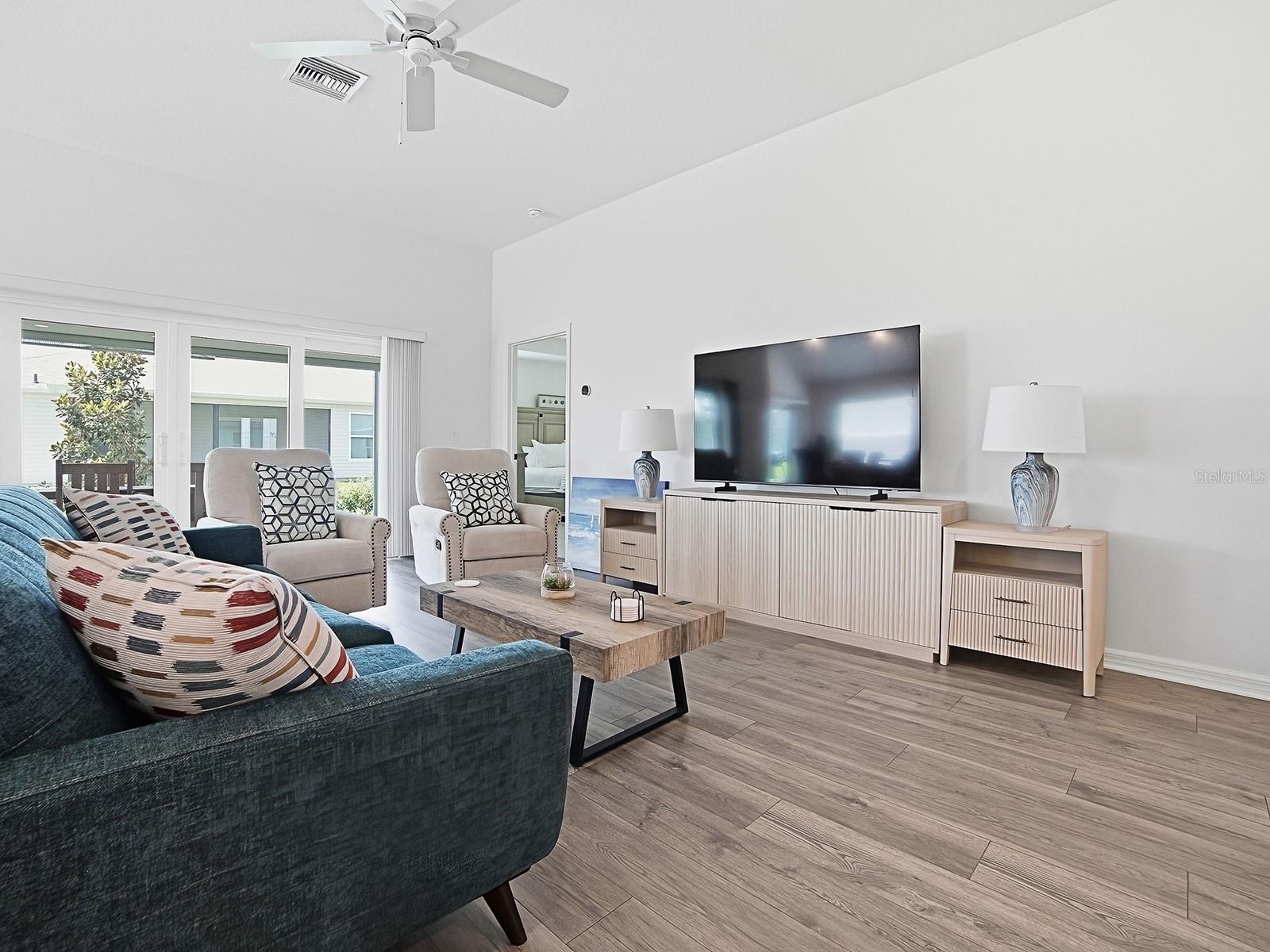 1404 Hearns Loop Property Photo 12