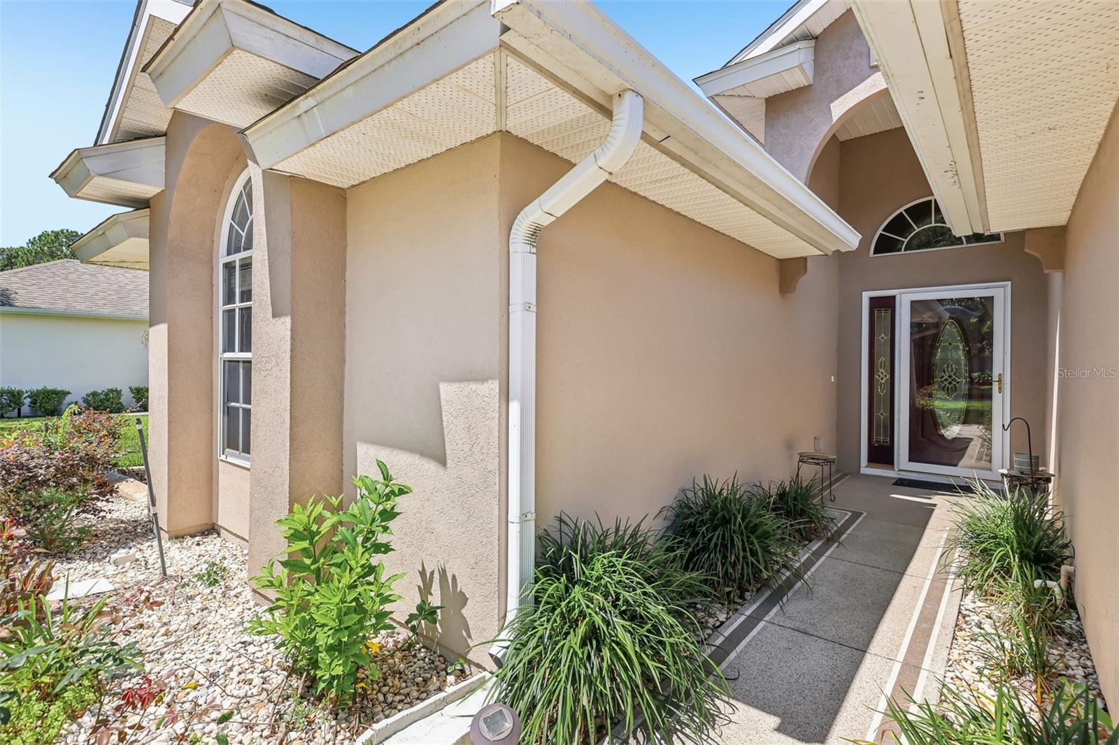 623 Juniper Way Property Photo 3
