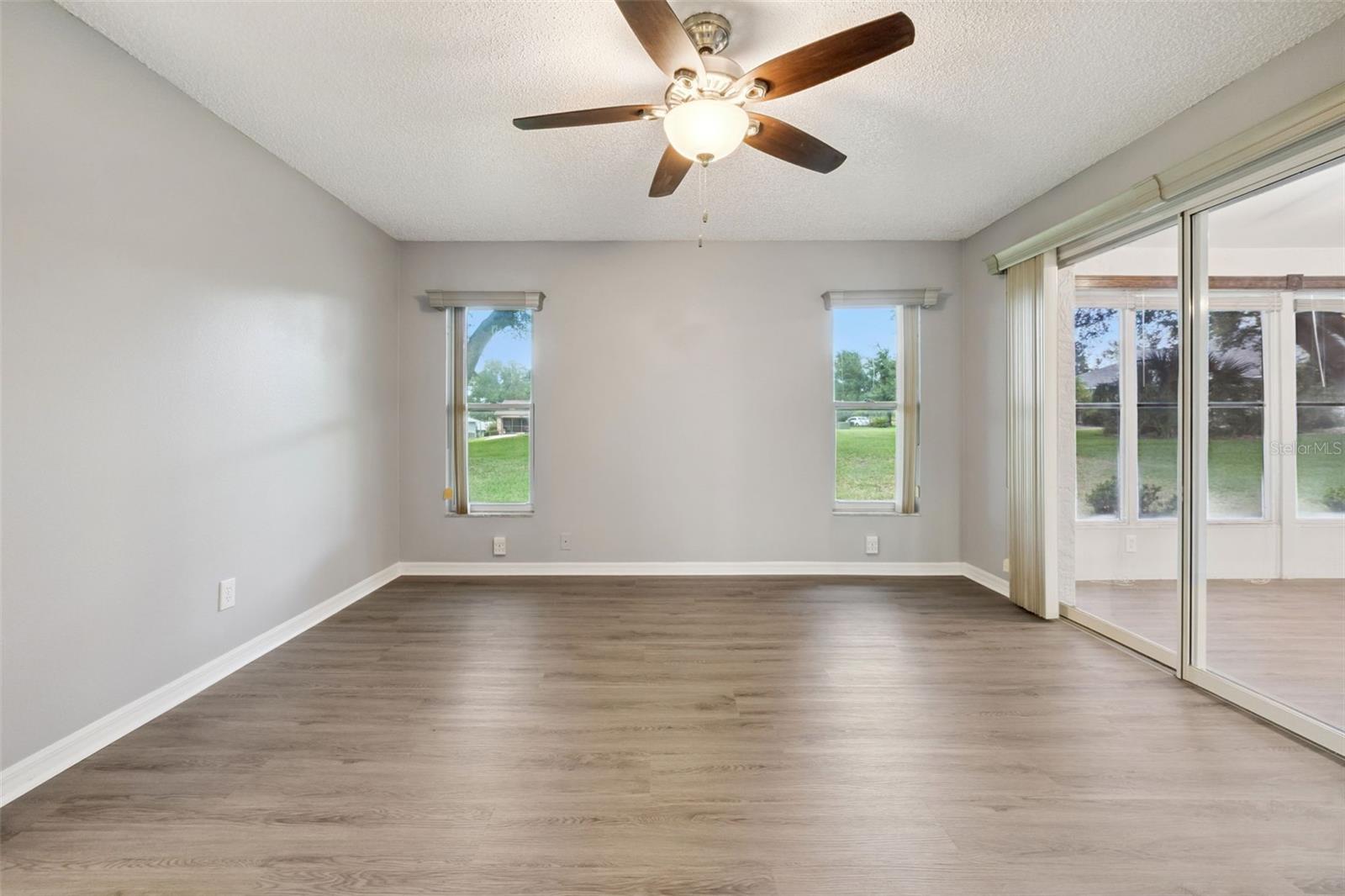 6419 Borg St Property Photo 13