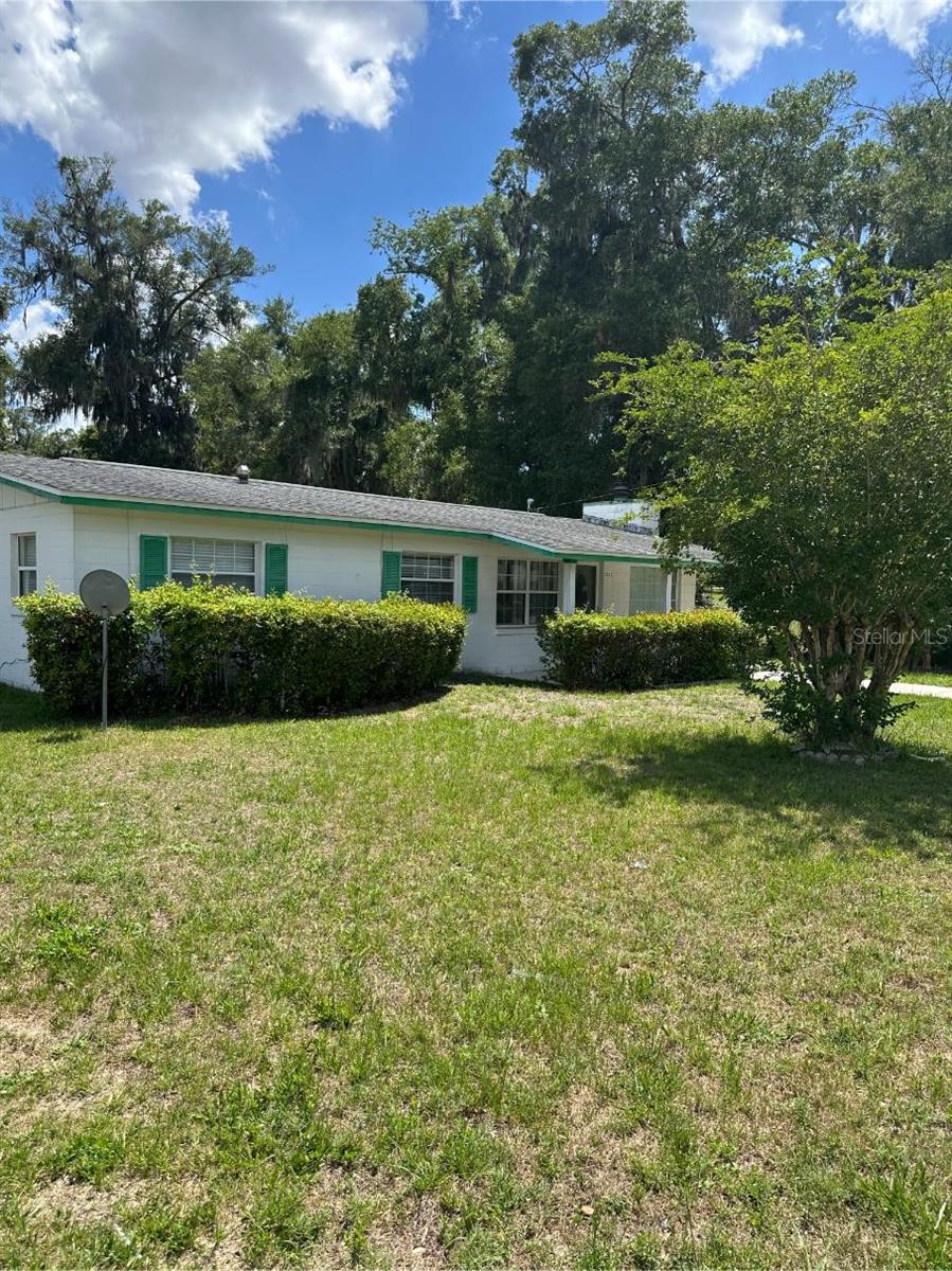 2602 Nw 18th St Property Photo 1