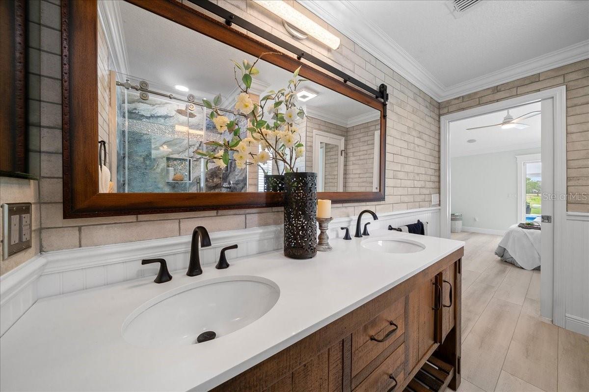 3189 Darien Way Property Photo 37