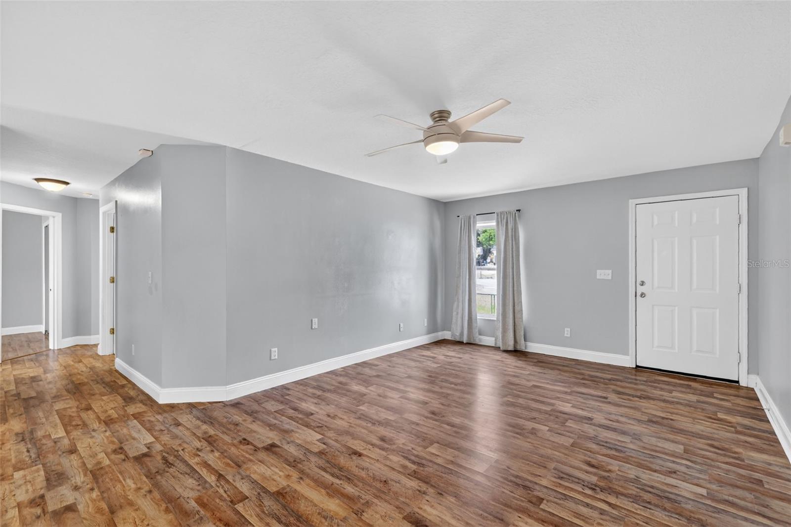 36 Bay Ridge Loop Property Photo 8