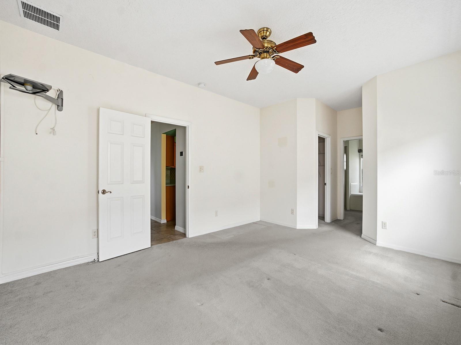 4835 Sable Ridge Ct Property Photo 18