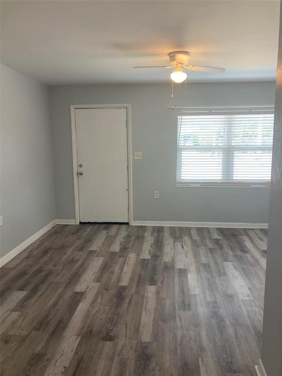 1401 E Alfred St #3 Property Photo 8
