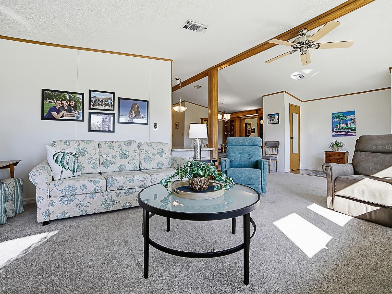 24814 Pine Hl Property Photo 7
