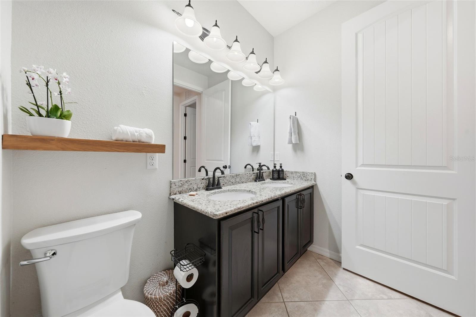 30040 Donnington Loop Property Photo 28