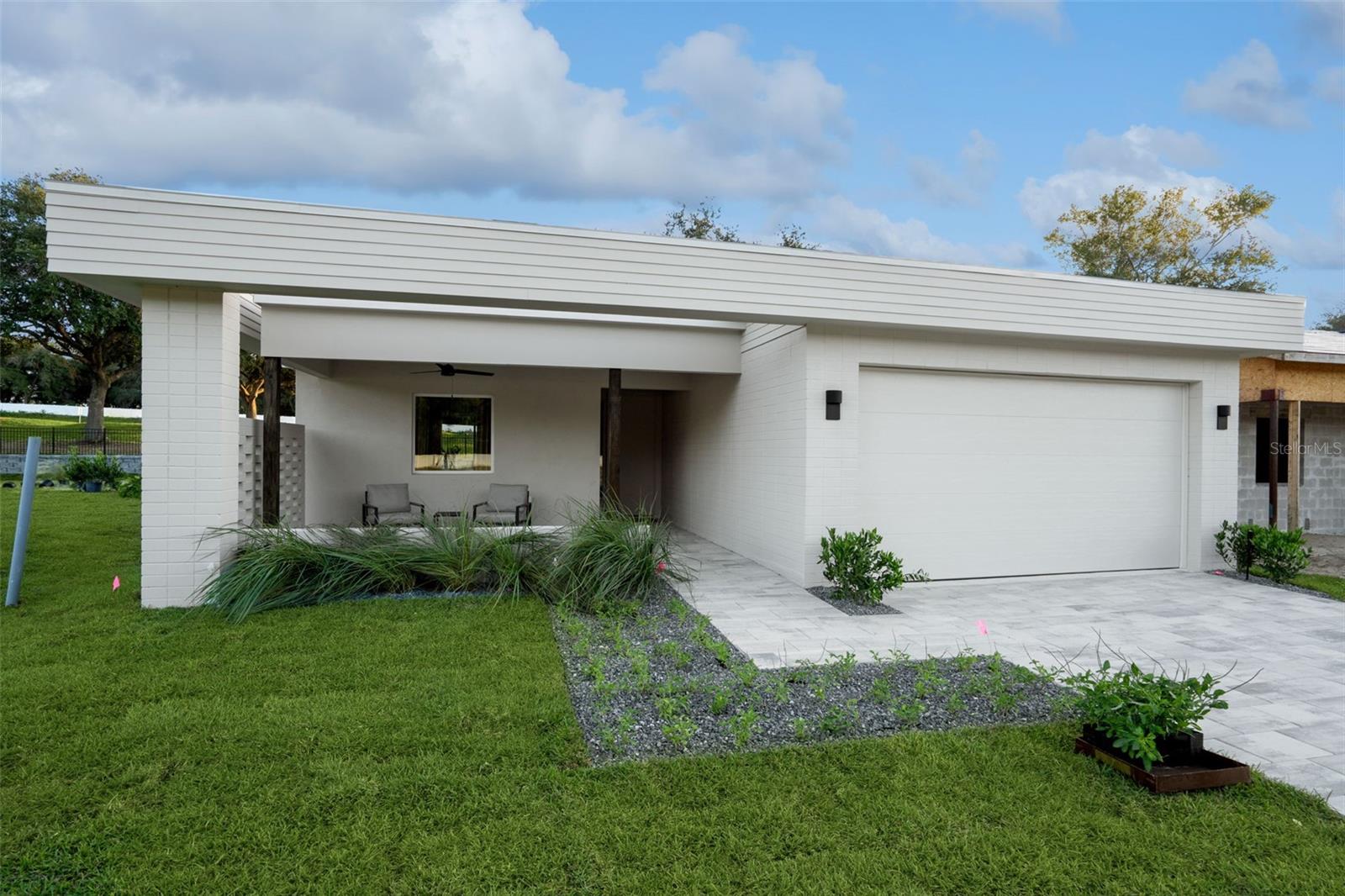 450 SKYFIELD CT Property Photo 1