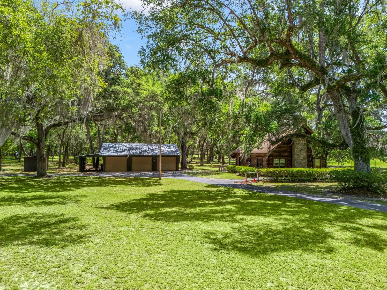 4801 County Road 575 Property Photo 5