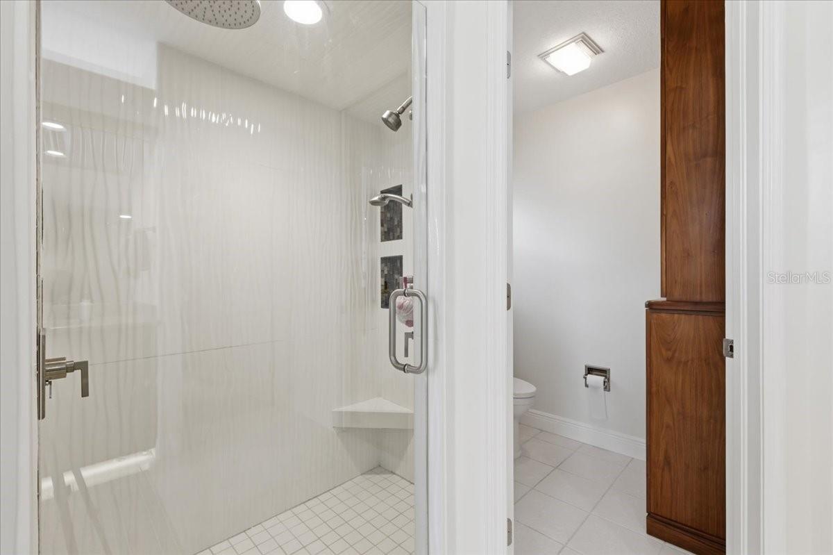 9161 Southern Comfort Ct Property Photo 13