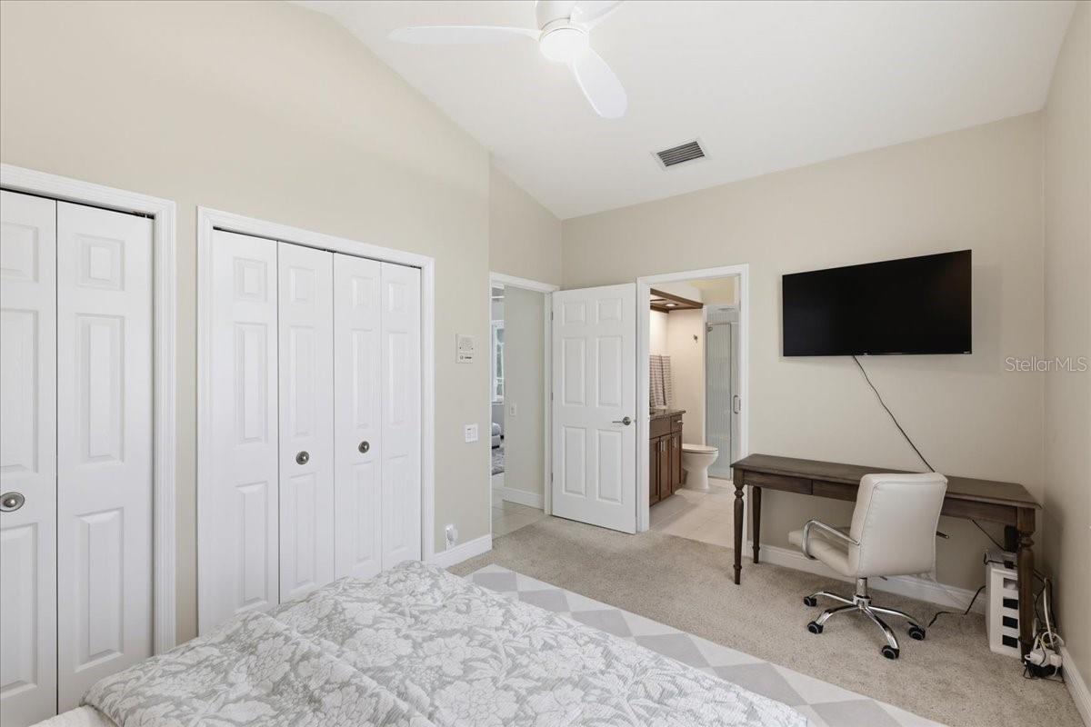 9161 Southern Comfort Ct Property Photo 24
