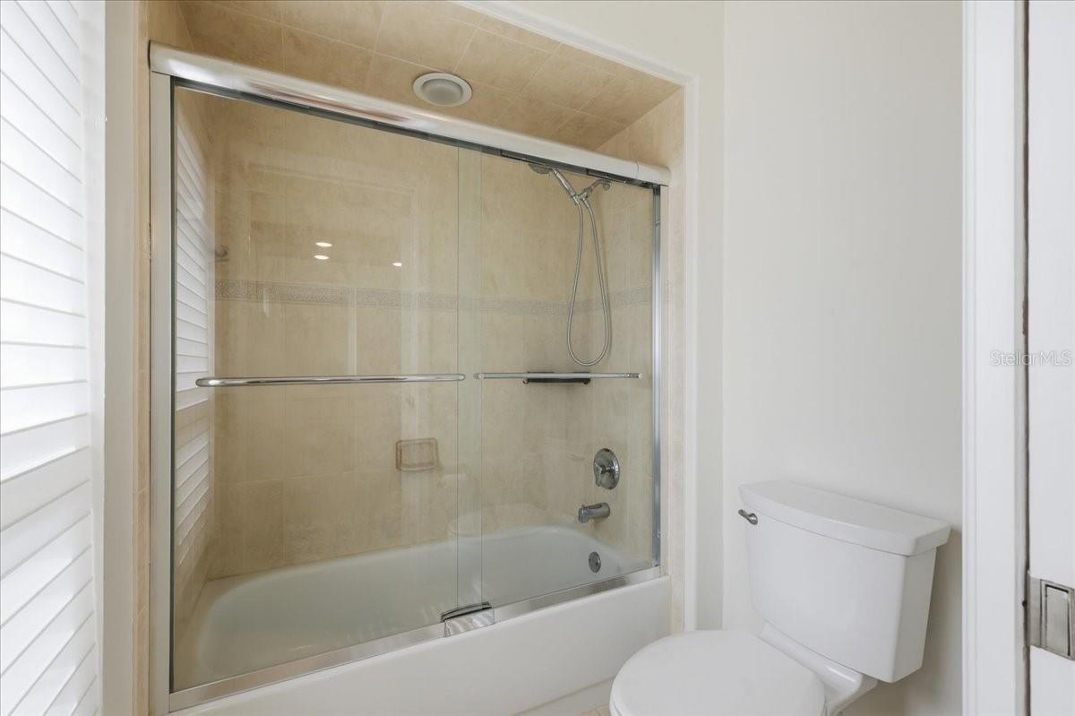 9161 Southern Comfort Ct Property Photo 31