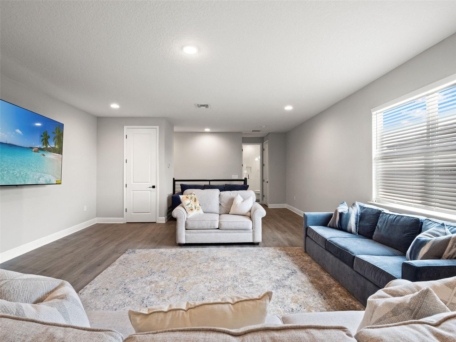 16049 Volterra Pt Property Photo 30