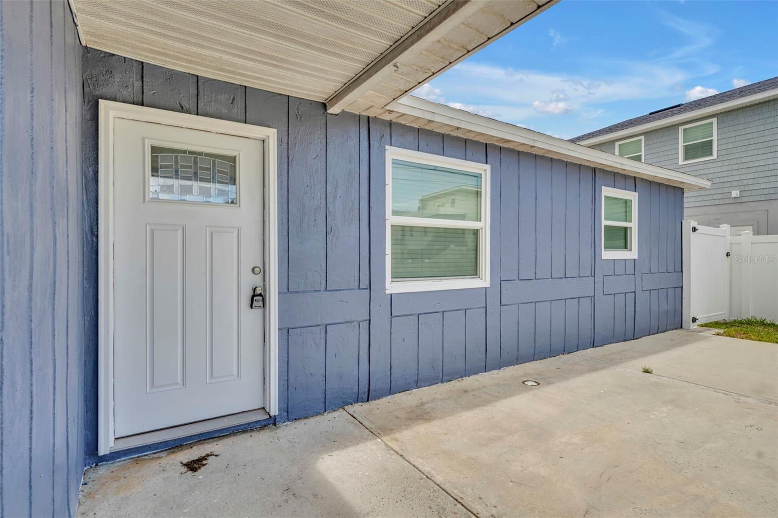6416 Boatyard Dr Property Photo 3