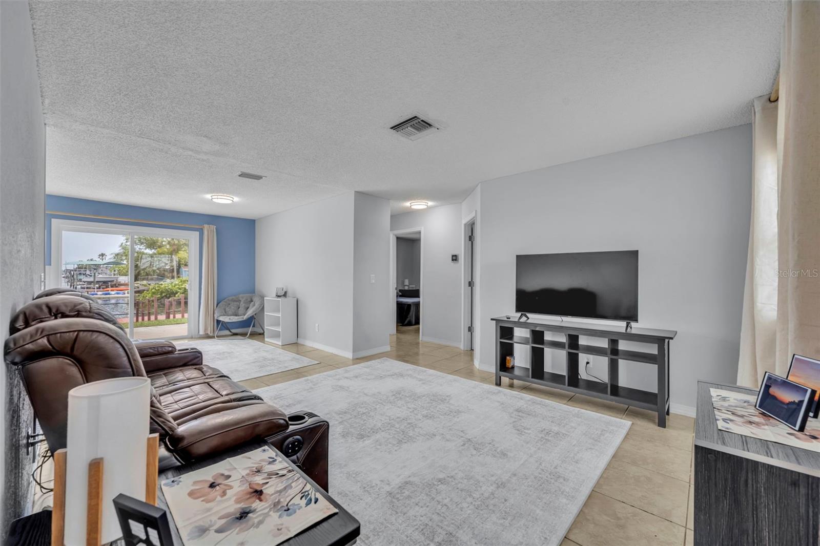 6416 Boatyard Dr Property Photo 7