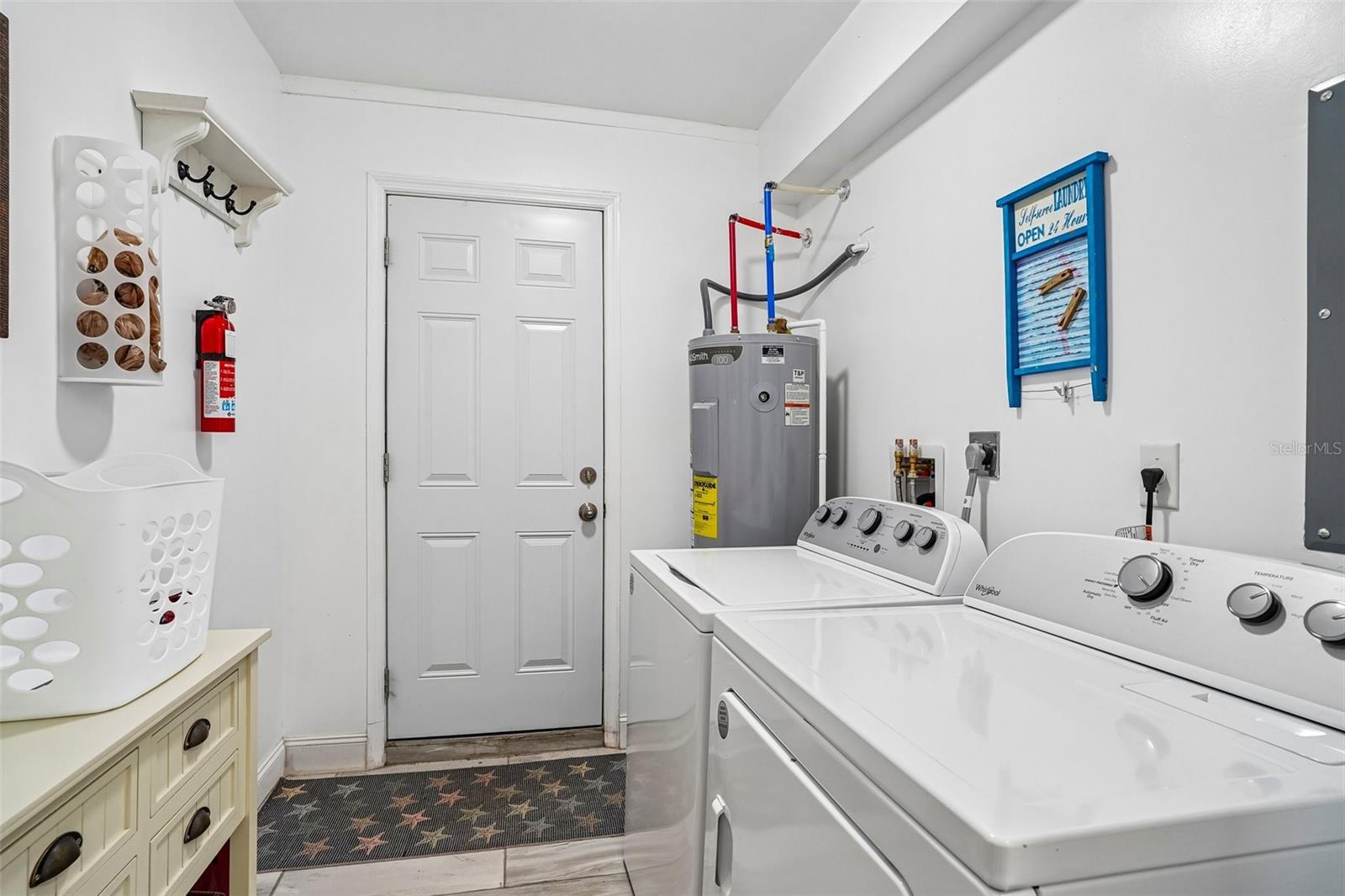 1211 Morningside Dr Property Photo 34