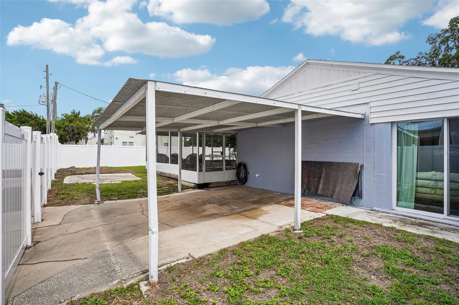 1211 Morningside Dr Property Photo 38